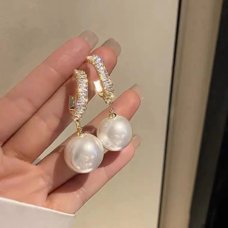 Radiant Pearl Imitation Earrings - CallaLilyStore